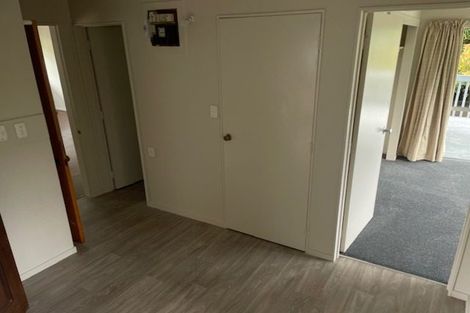 Photo of property in 23b Brian Crescent, Stanmore Bay, Whangaparaoa, 0932