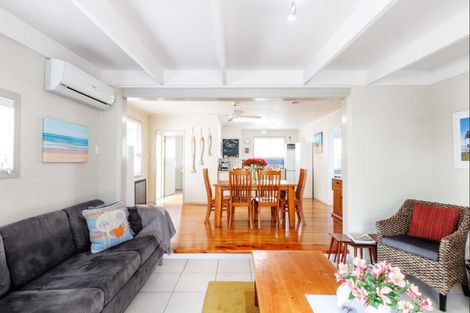 Photo of property in 124 Harbour Road, Ohope, 3121