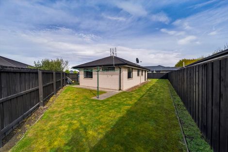 Photo of property in 10 Furlong Street, Yaldhurst, Christchurch, 8042