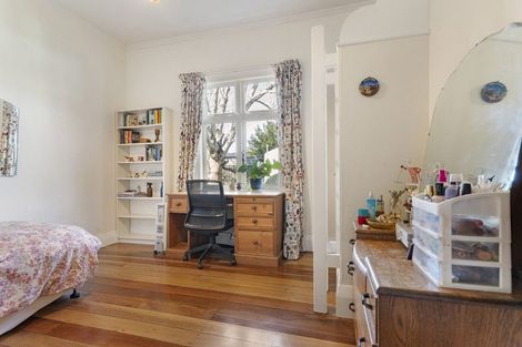 Photo of property in 68 Kent Street, Carterton, 5713
