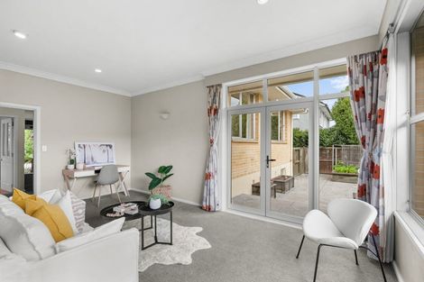 Photo of property in 10 Highfield Place, Avonhead, Christchurch, 8042