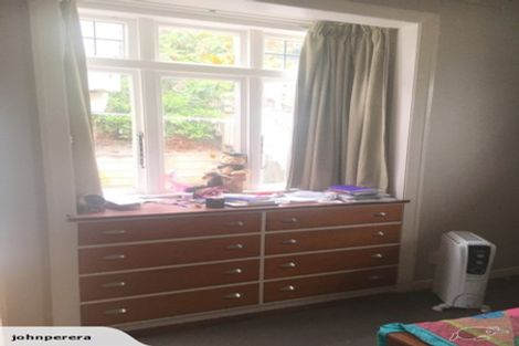 Photo of property in 1/17 Clifton Terrace, Kelburn, Wellington, 6012