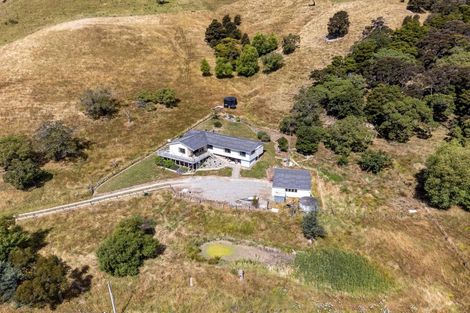 Photo of property in 811 Te Whiti Road, Te Whiti, Masterton, 5884