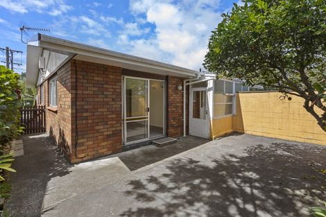 Photo of property in 14 Tokomaru Street, Welbourn, New Plymouth, 4312