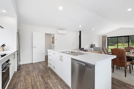 Photo of property in 3 Edna Lane, Lake Hawea, Wanaka, 9382