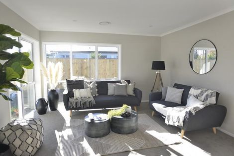 Photo of property in 409 High Street South, Carterton, 5713