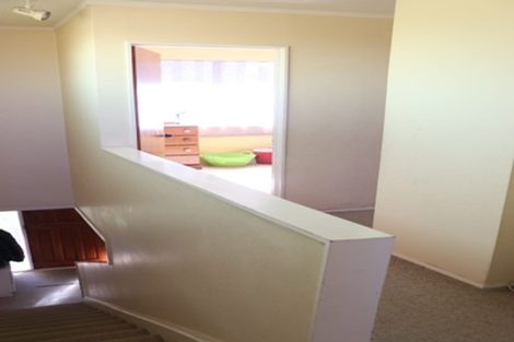 Photo of property in 80 Akaroa Drive, Maupuia, Wellington, 6022