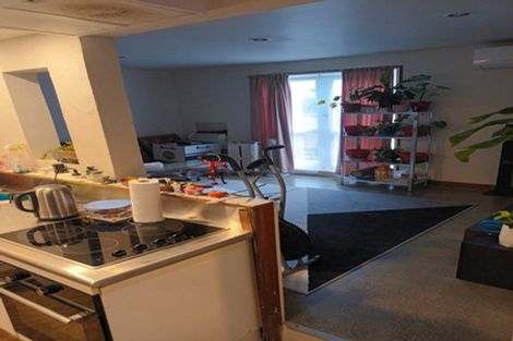 Photo of property in 81 Lauderdale Road, Birkdale, Auckland, 0626