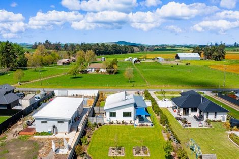 Photo of property in 8 White Road, Otane, 4202