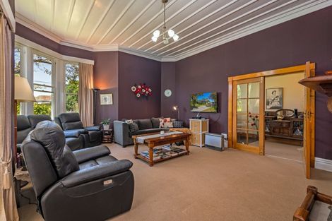 Photo of property in 52 Grey Street, Marton, 4710