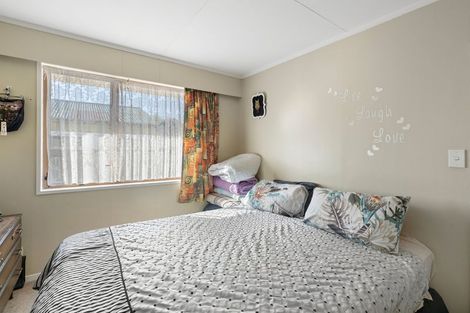 Photo of property in 1/4 Mckenzie Street, Levin, 5510