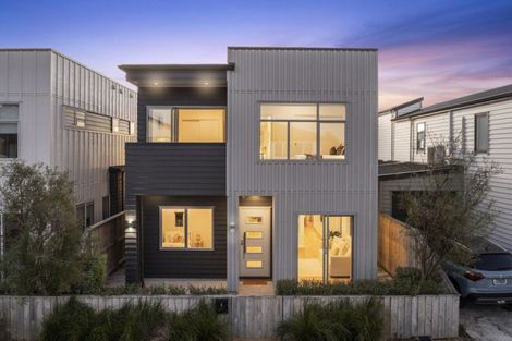 Photo of property in 8 Myland Drive, Hobsonville, Auckland, 0616