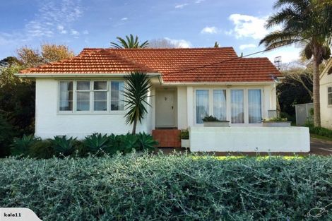 Photo of property in 3 Alison Avenue, Takapuna, Auckland, 0622