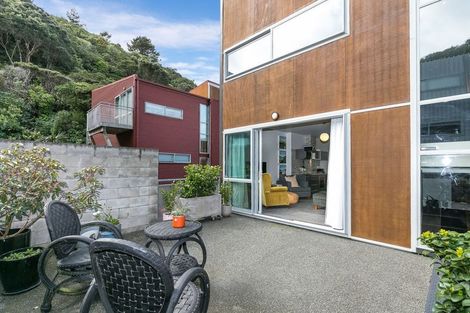 Photo of property in 20/2 Onslow Road, Khandallah, Wellington, 6035