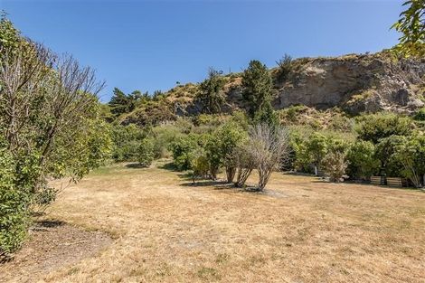 Photo of property in 2/18a Taupata Street, Redcliffs, Christchurch, 8081