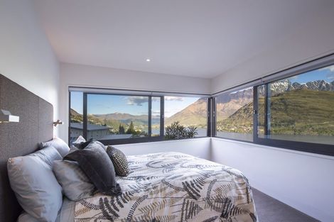 Photo of property in St Andrews Park, 61 Highview Terrace, Queenstown, 9300