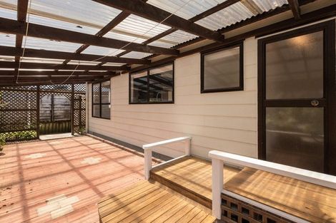 Photo of property in 2 Denby Close, Athenree, Katikati, 3177