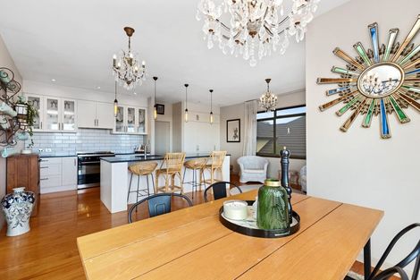 Photo of property in 31 Aurora Avenue, Welcome Bay, Tauranga, 3112