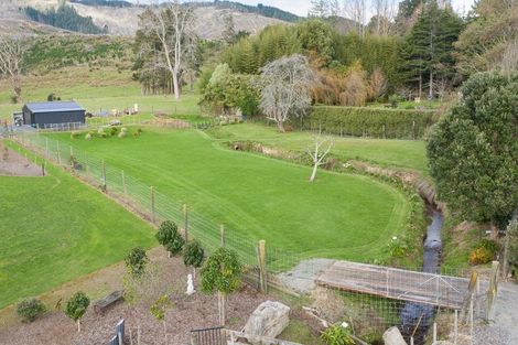 Photo of property in 12 Denton Road, Levin, 5571