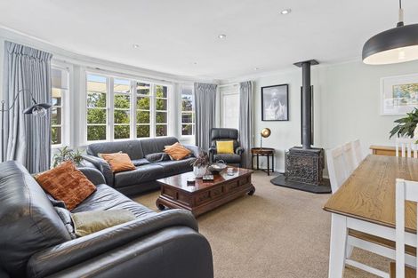 Photo of property in 2a Kauri Grove, Lansdowne, Masterton, 5810