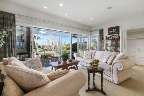 Photo of property in 36a Sharon Road, Waiake, Auckland, 0630