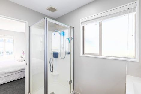 Photo of property in 40 Birkdale Drive, Shirley, Christchurch, 8061