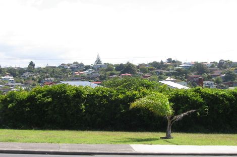 Photo of property in 642 Beach Road, Browns Bay, Auckland, 0630