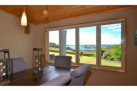 Photo of property in 240 Wharau Road, Kerikeri, 0293