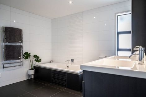 Photo of property in 98 Tamahere Drive, Tamahere, Hamilton, 3283