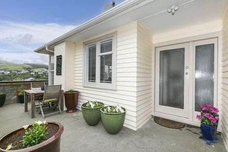 Photo of property in 12 Raroa Place, Pukerua Bay, 5026