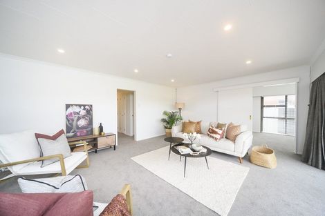 Photo of property in 20 Kentucky Way, Awapuni, Palmerston North, 4412