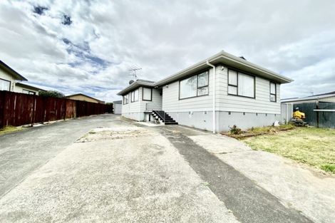 Photo of property in 41 Sharland Avenue, Manurewa, Auckland, 2102