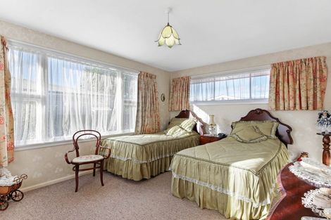 Photo of property in 12 Penwood Street, Russley, Christchurch, 8042