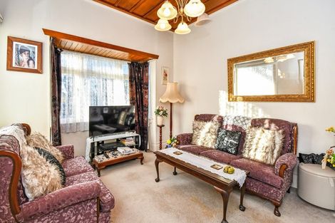 Photo of property in 71 Great South Road, Pokeno, 2402