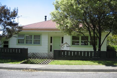 Photo of property in 24 Durham Street, Picton, 7220