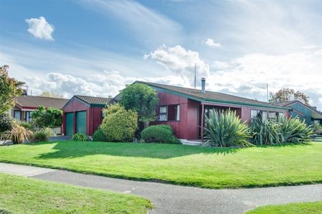 Photo of property in 2 Lannie Place, Greenmeadows, Napier, 4112