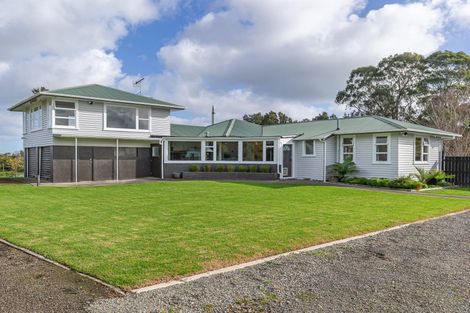 Photo of property in 51 Roslyn Road, Levin, 5510