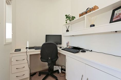 Photo of property in 3 Mchardy Street, Havelock North, 4130