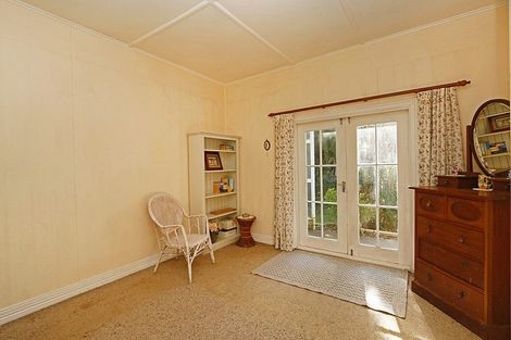 Photo of property in 11 Warwick Road, Stratford, 4332