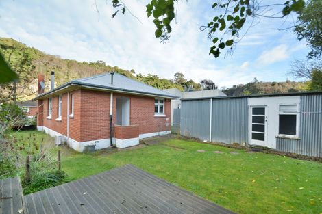 Photo of property in 48 Woodhaugh Street, Woodhaugh, Dunedin, 9010