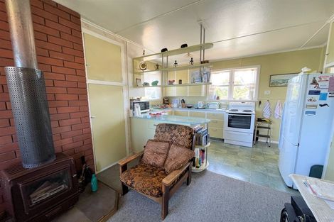 Photo of property in 5 Stevenson Street, Balclutha, 9230