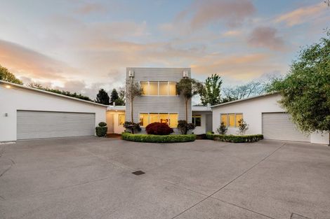 Photo of property in 56 Saint James Drive, Huntington, Hamilton, 3210