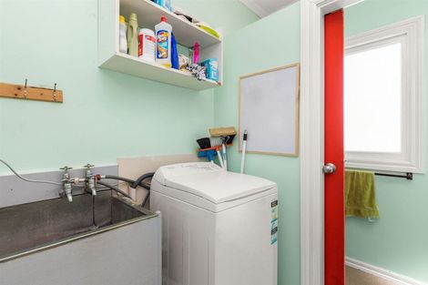 Photo of property in 18 West Street, Feilding, 4702