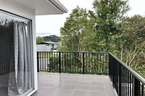 Photo of property in 1/7 Classic Grove, Bayview, Auckland, 0629