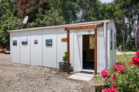 Photo of property in 476 Finnis Road, Pohangina, Feilding, 4775