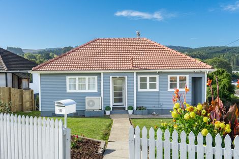 Photo of property in 18 Rennie Street, Green Island, Dunedin, 9018