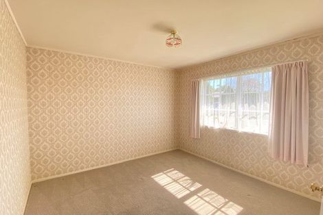 Photo of property in 10 Mimosa Place, Half Moon Bay, Auckland, 2012