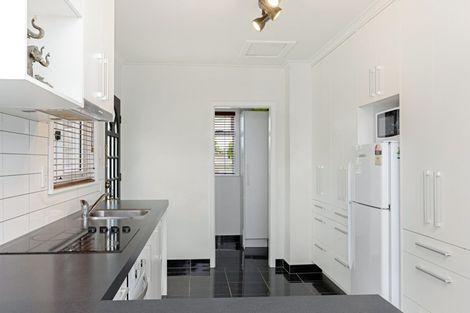 Photo of property in 56 Meeanee Road, Taradale, Napier, 4112