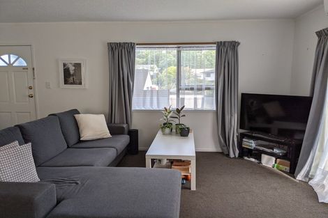 Photo of property in 1/9 Redwing Street, Browns Bay, Auckland, 0630