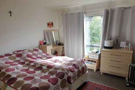 Photo of property in 12 Black Teal Close, Unsworth Heights, Auckland, 0632